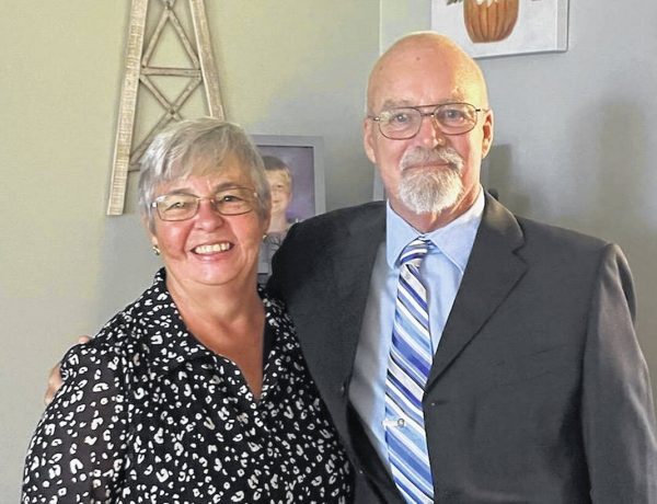 Mark, Shelley Dallas celebrate 50th anniversary - Wilmington News Journal